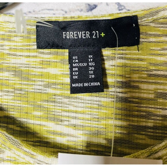 New FOREVER 21 Women's Tops Long Sleeves Crew Neck Yellow Size 1X - Picture 2 of 5